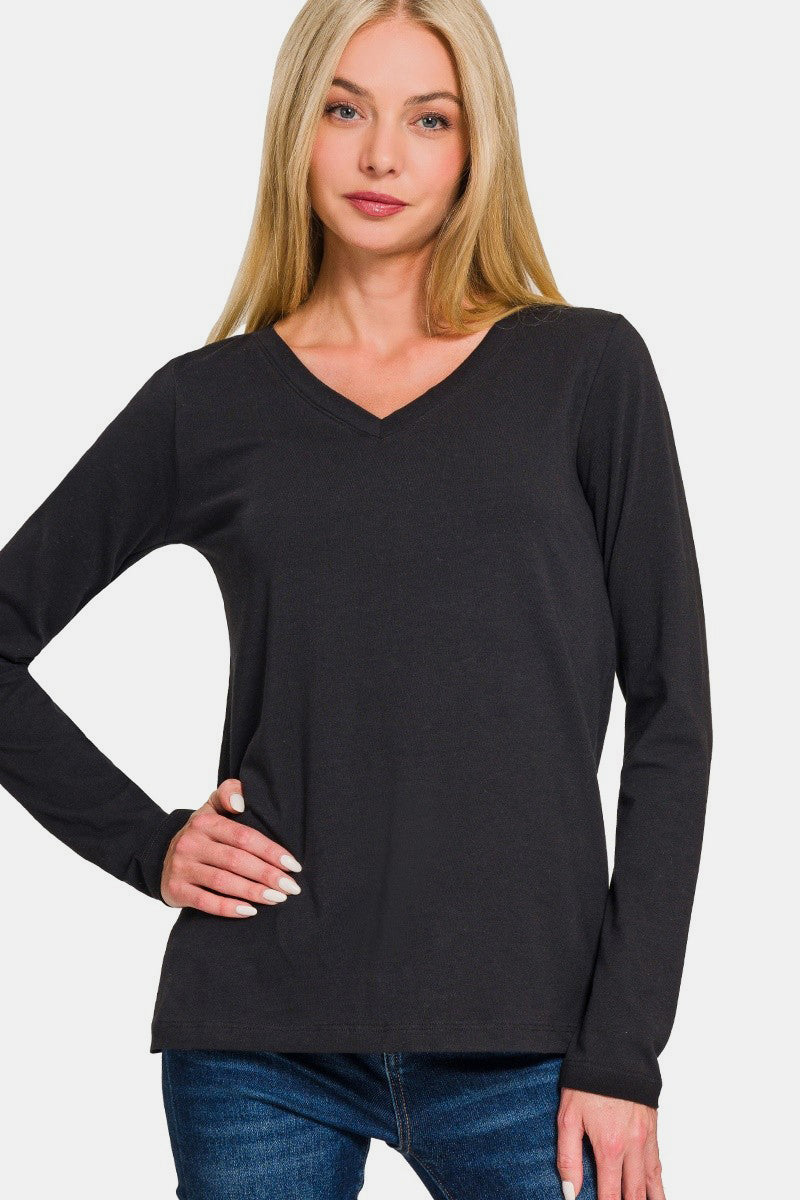 Long Sleeve V-Neck T-Shirt in Black