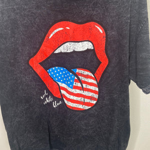 American Lips Graphic Tee